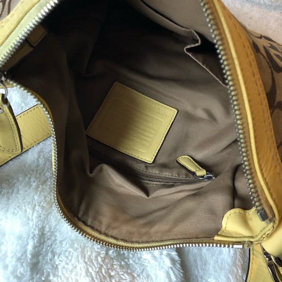 Coach Bag - Picture 13 of 16